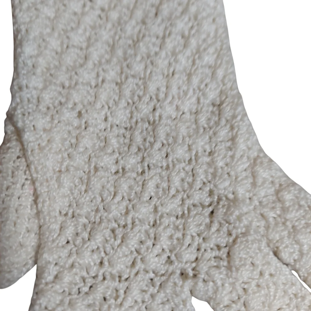 Vintage White Scalloped Knit Gloves | Romantic Crochet Lace Look | Classic Retro